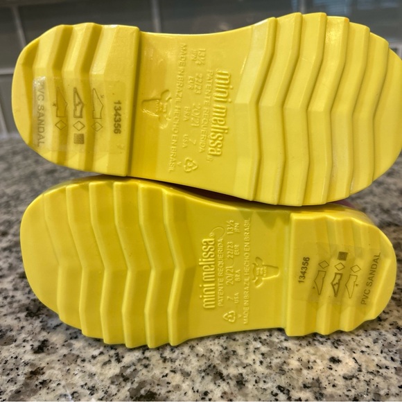 Mini Melissa Rain Boots III BB Size 7 Pink Yellow NWOB - Picture 9 of 10
